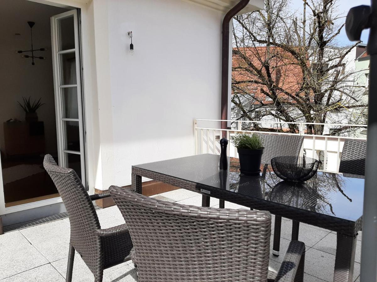 Apartment 4-6 Personen I 80Qm I Altstadt I Dachterasse I Parkplatz Straubing Exterior foto